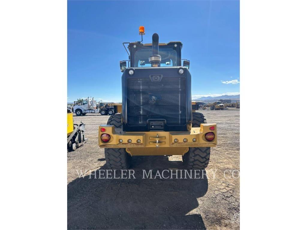 CAT 926M QC 3V Kolesni nakladalci