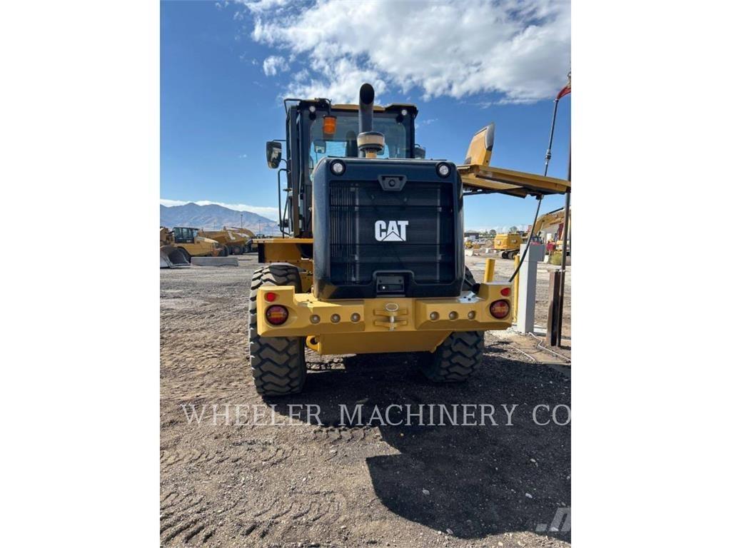 CAT 926M QC 3V Kolesni nakladalci