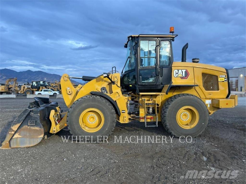 CAT 926M QC 3V Kolesni nakladalci