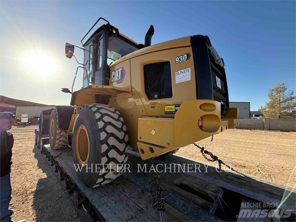 CAT 930 QC Kolesni nakladalci
