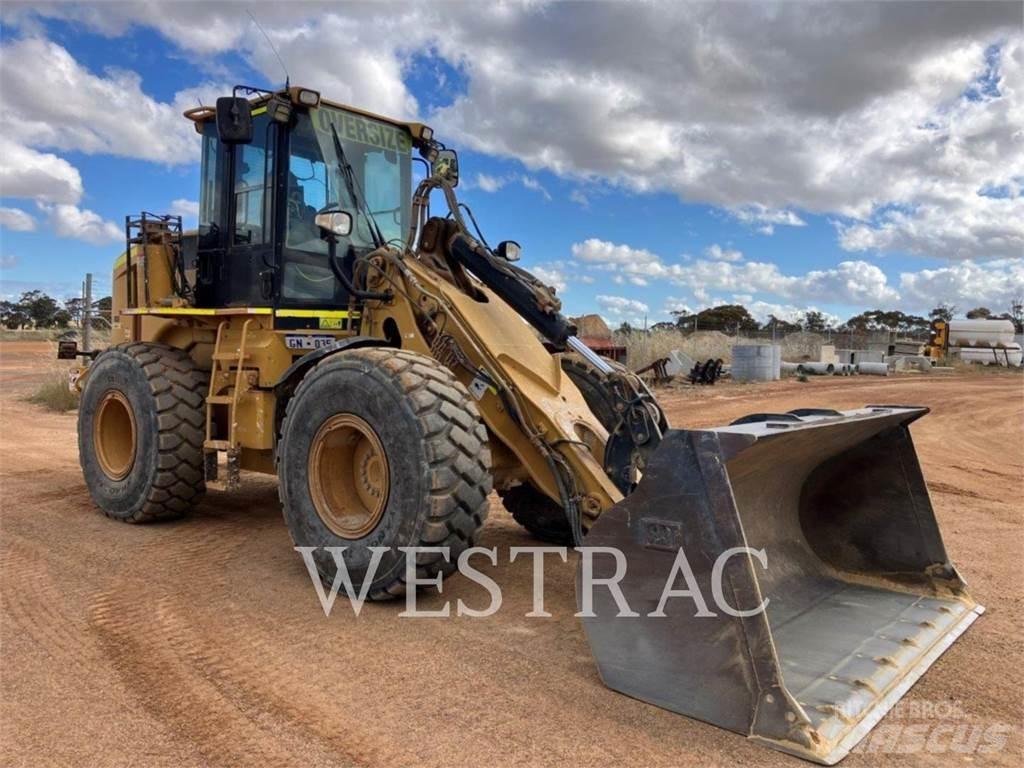 CAT 930H Kolesni nakladalci
