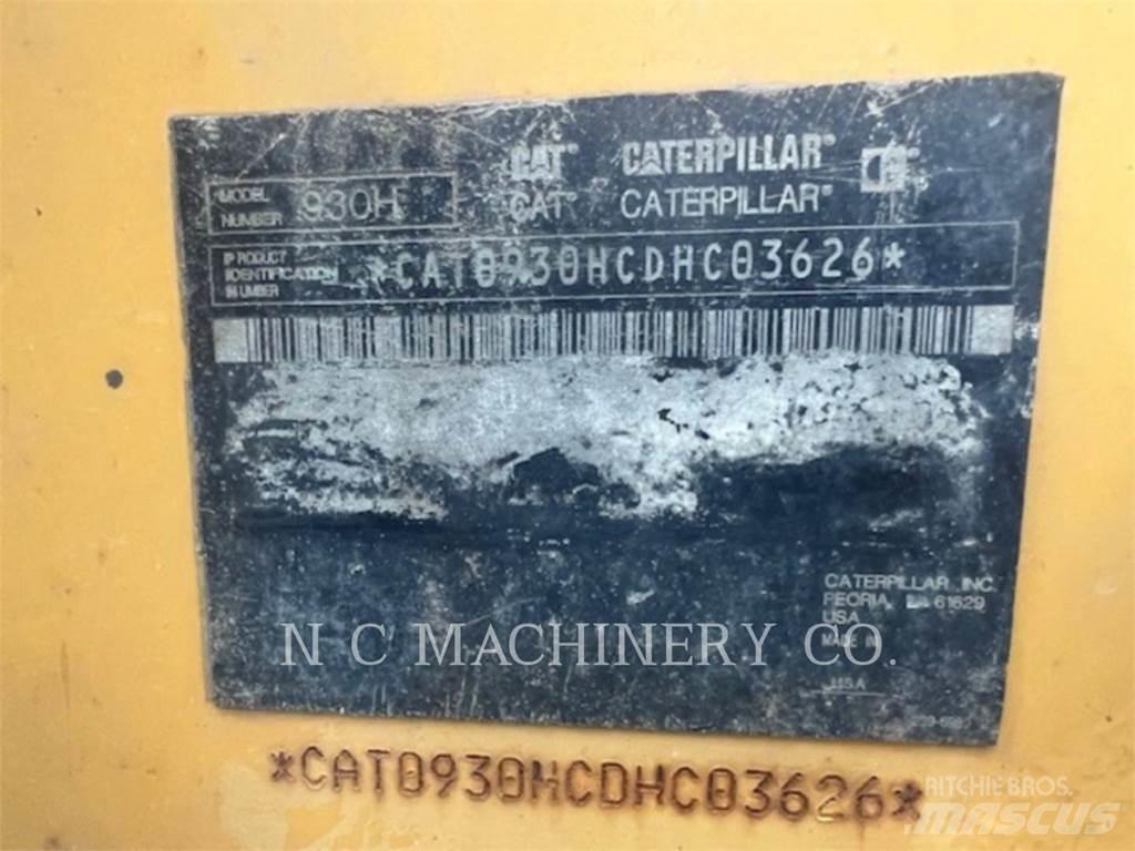 CAT 930H Kolesni nakladalci