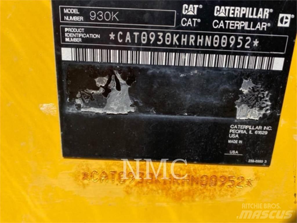CAT 930K Kolesni nakladalci