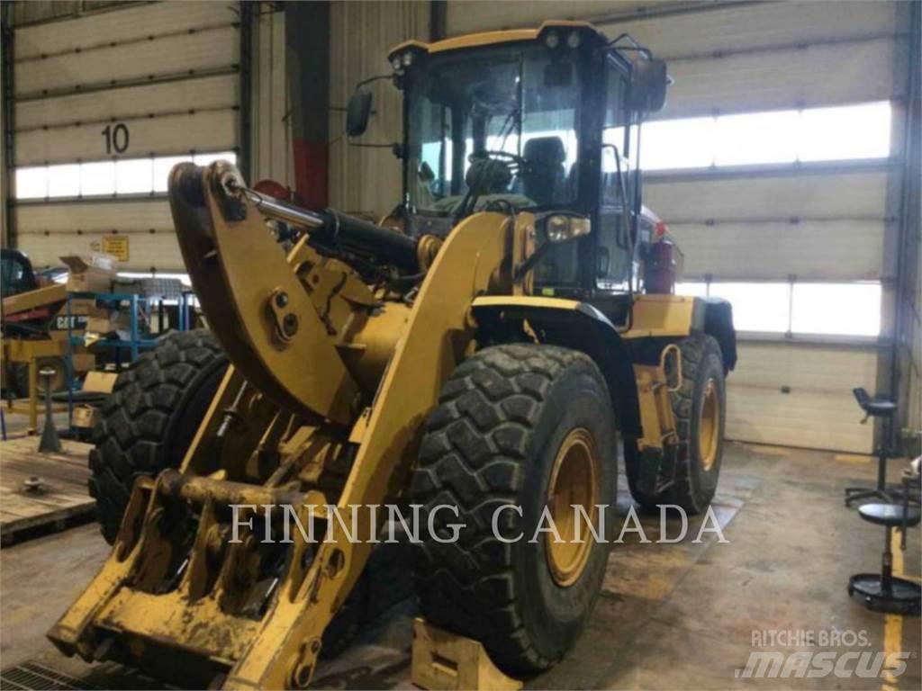 CAT 930K Kolesni nakladalci