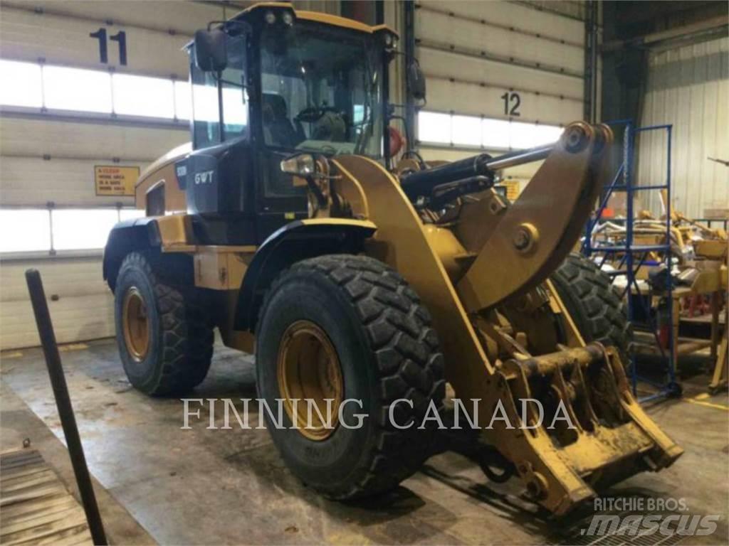 CAT 930K Kolesni nakladalci