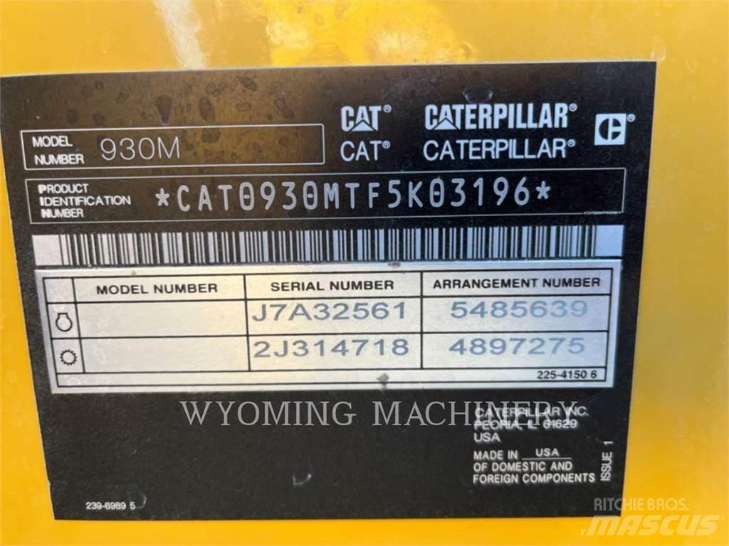 CAT 930M Kolesni nakladalci
