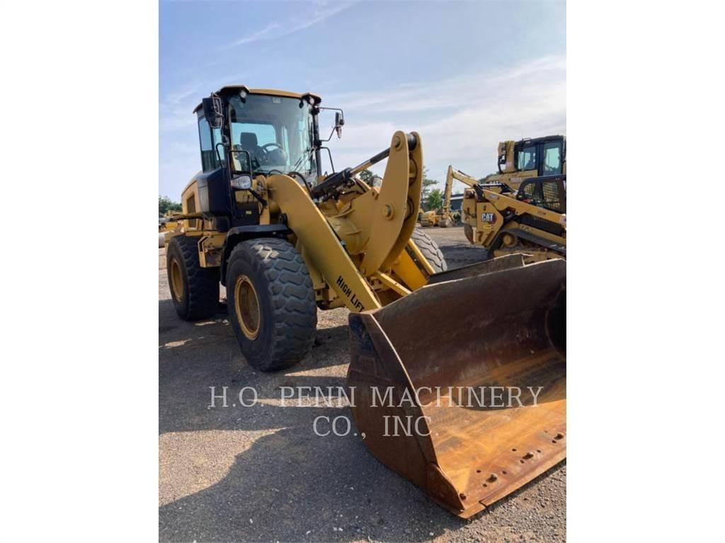 CAT 930M Kolesni nakladalci