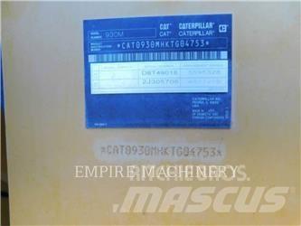 CAT 930M Kolesni nakladalci