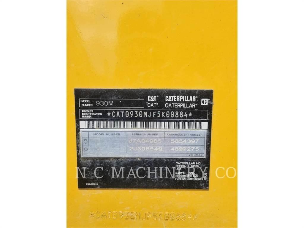 CAT 930M Kolesni nakladalci