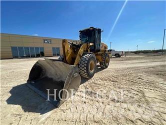 CAT 930M Kolesni nakladalci