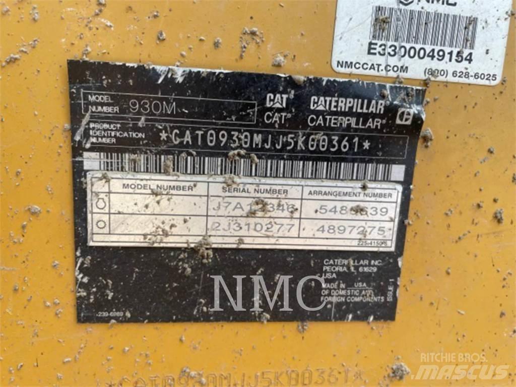 CAT 930M Kolesni nakladalci