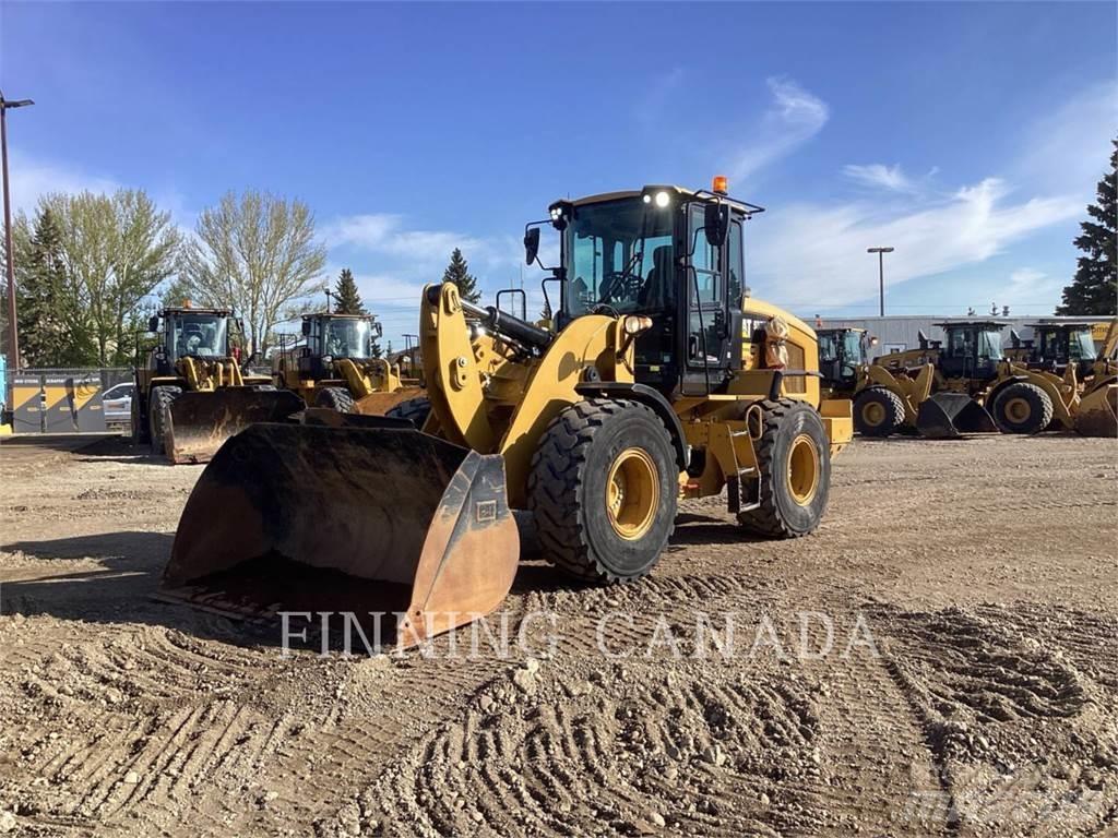 CAT 930M Kolesni nakladalci