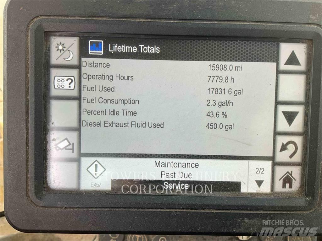 CAT 930M Kolesni nakladalci