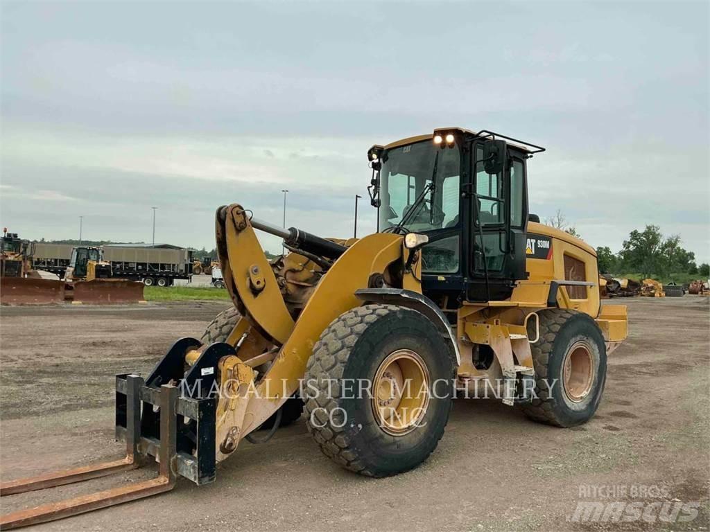 CAT 930M Kolesni nakladalci