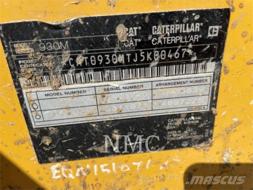 CAT 930M Kolesni nakladalci