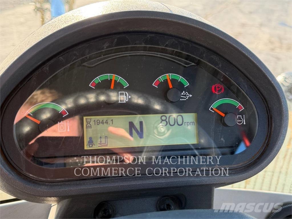 CAT 930M Kolesni nakladalci