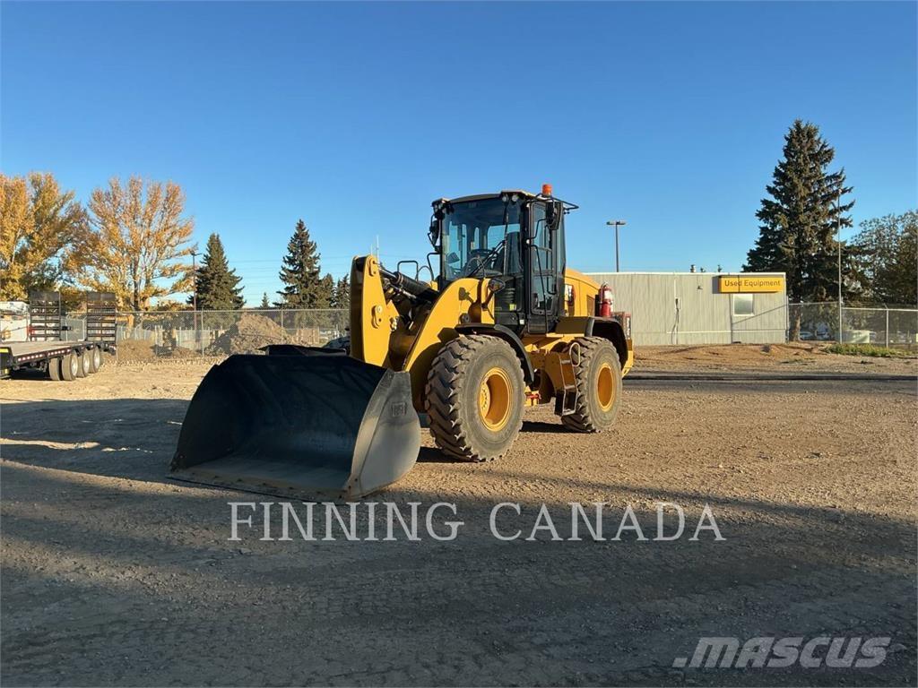 CAT 930M Kolesni nakladalci