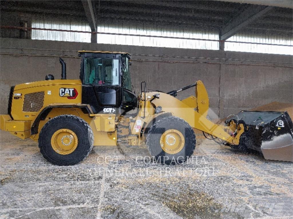 CAT 930M Kolesni nakladalci