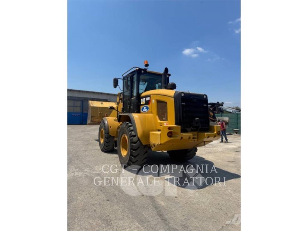 CAT 930M Kolesni nakladalci