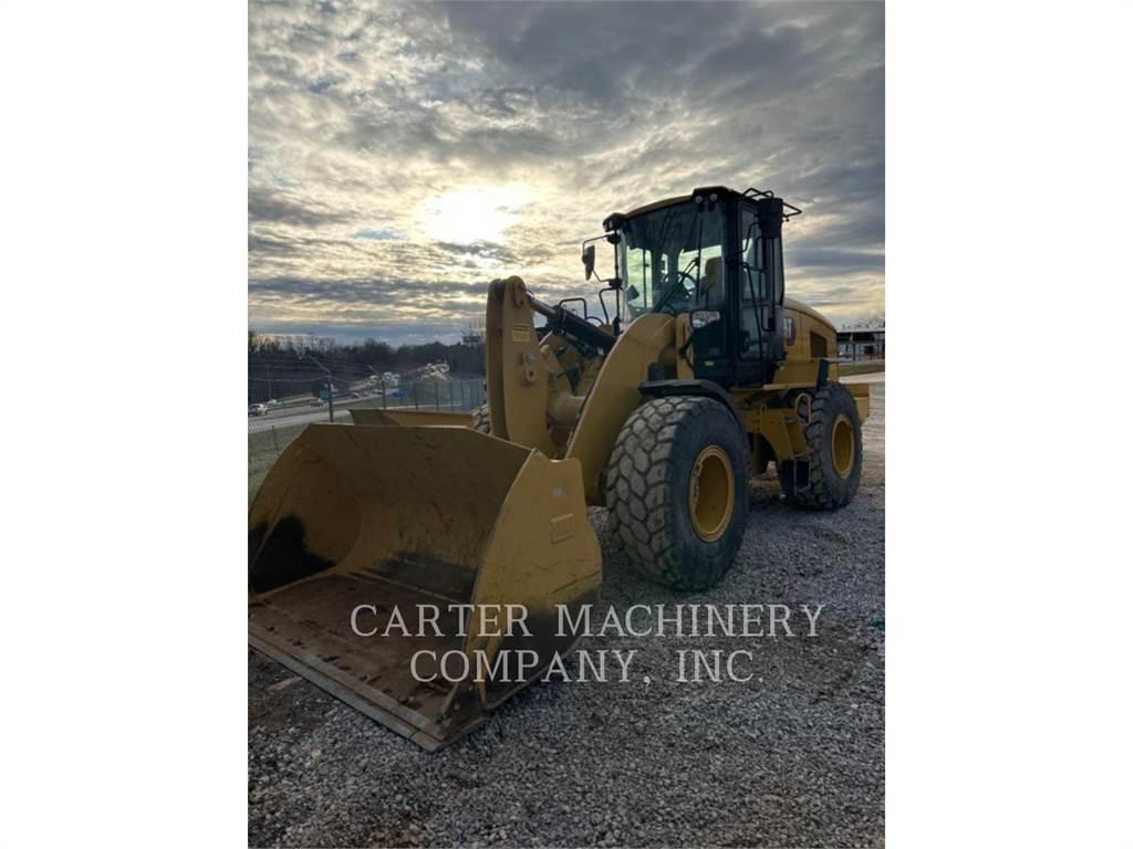CAT 930M 2V Kolesni nakladalci