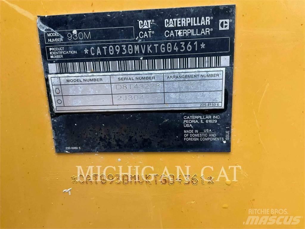 CAT 930M 3RQ Kolesni nakladalci