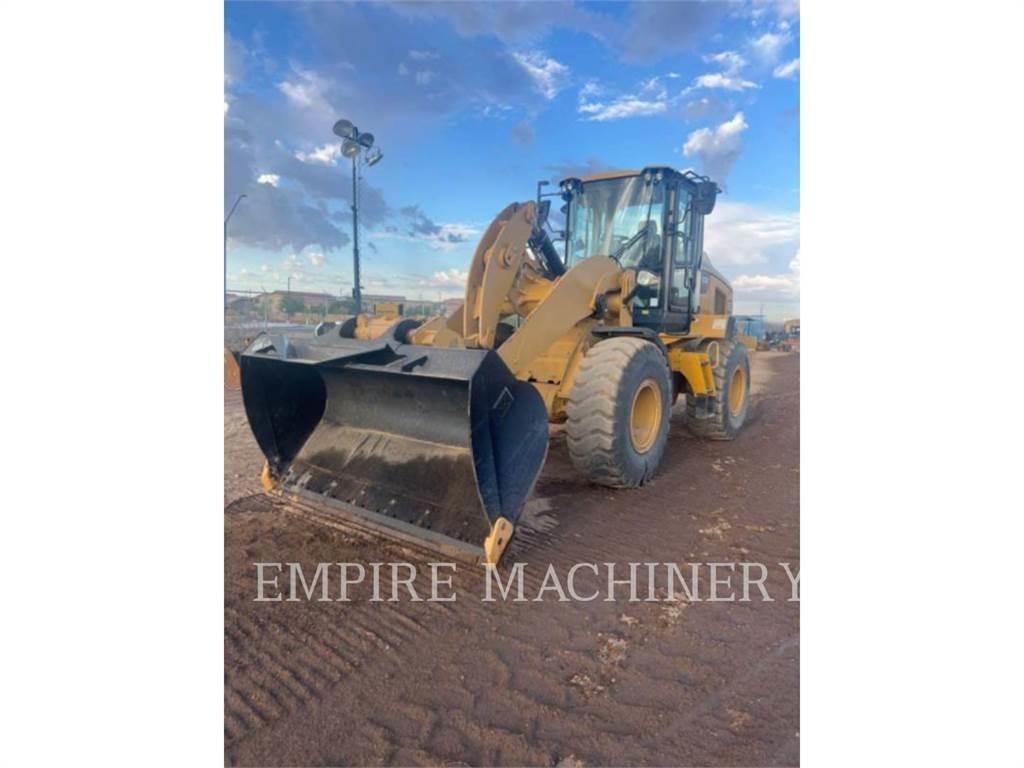 CAT 930M FC Kolesni nakladalci