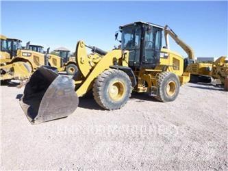 CAT 930M FC Kolesni nakladalci