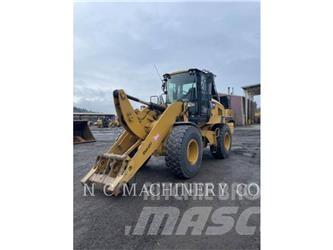CAT 930MHL Kolesni nakladalci