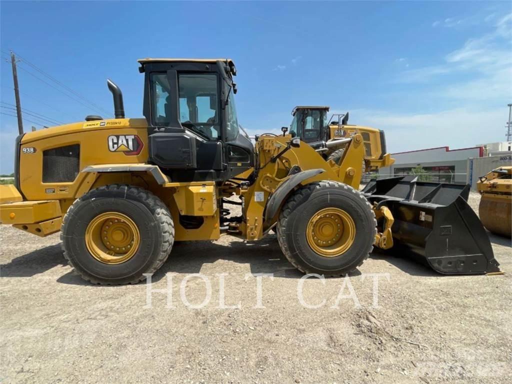 CAT 938 QC Kolesni nakladalci