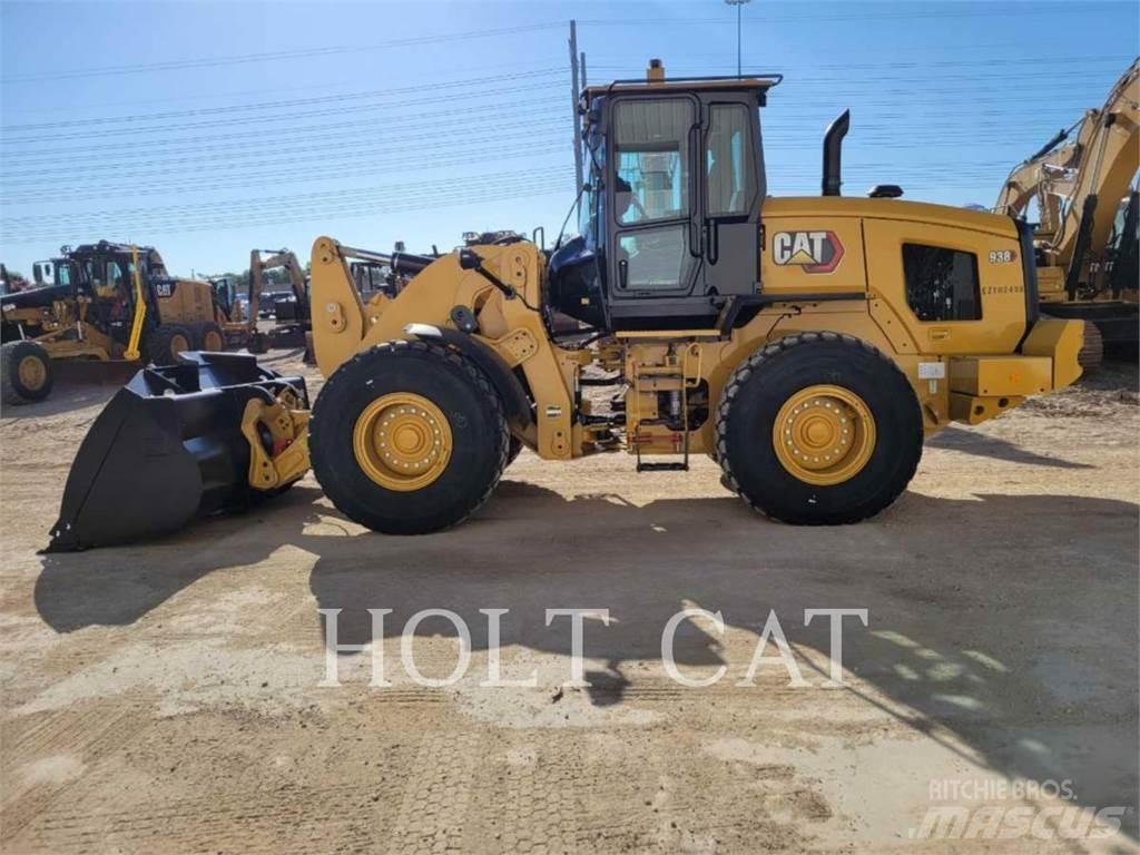CAT 938 QC Kolesni nakladalci