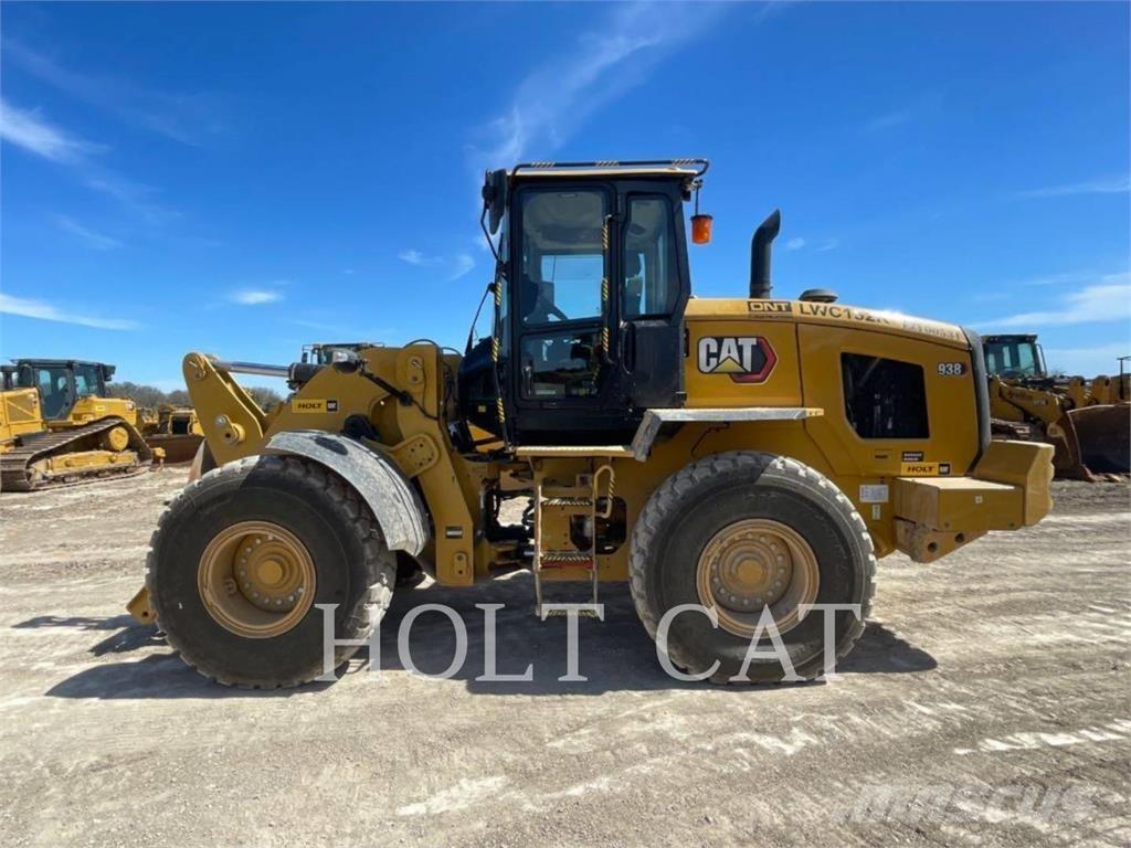 CAT 938 QC Kolesni nakladalci