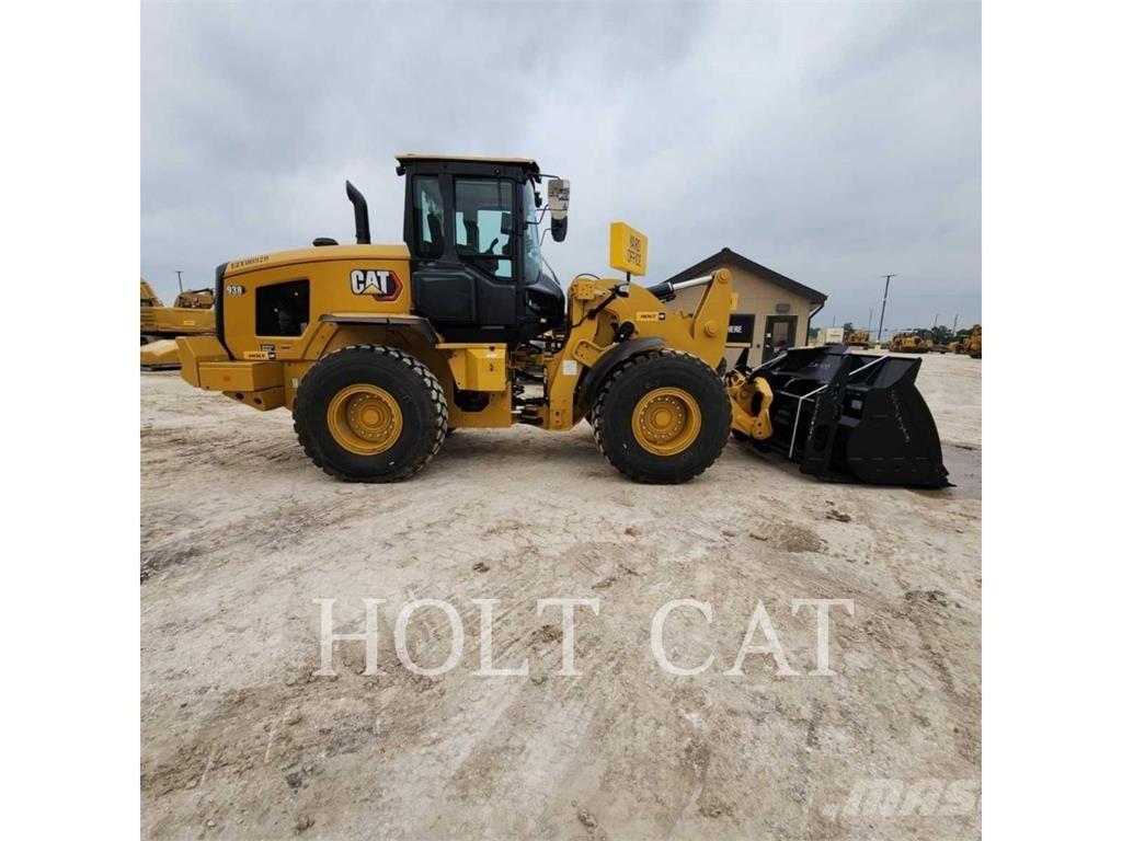 CAT 938 QC Kolesni nakladalci