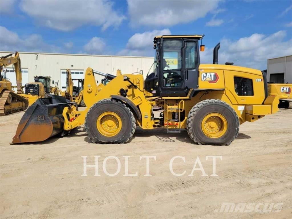 CAT 938 QC Kolesni nakladalci