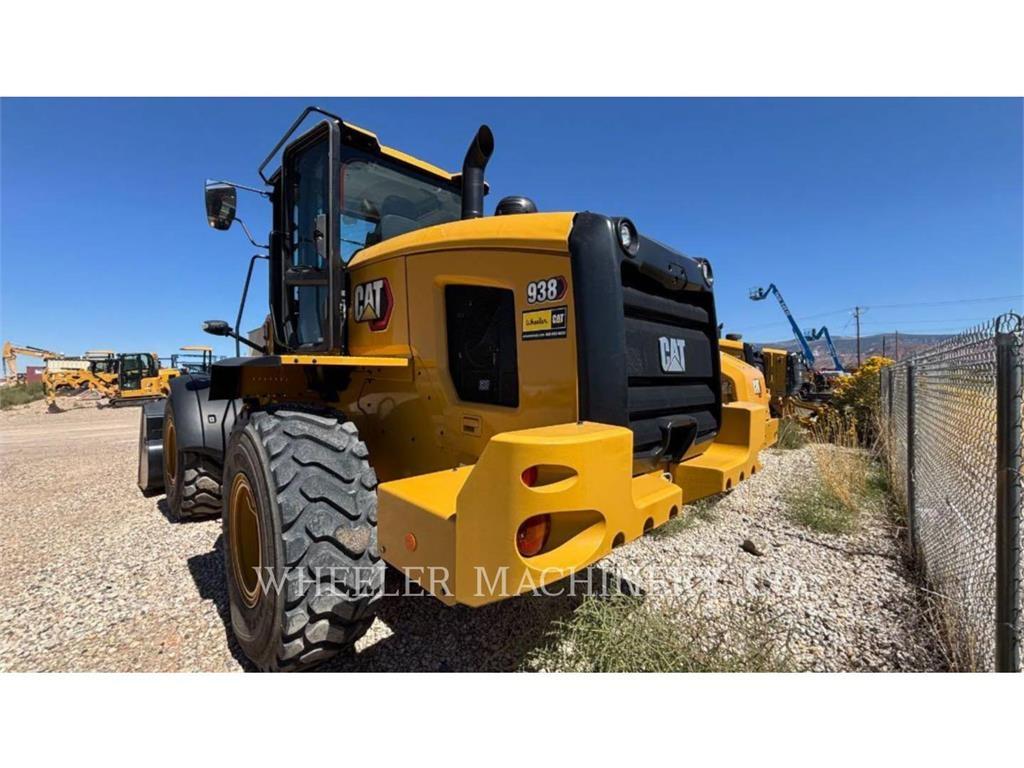 CAT 938 QC Kolesni nakladalci