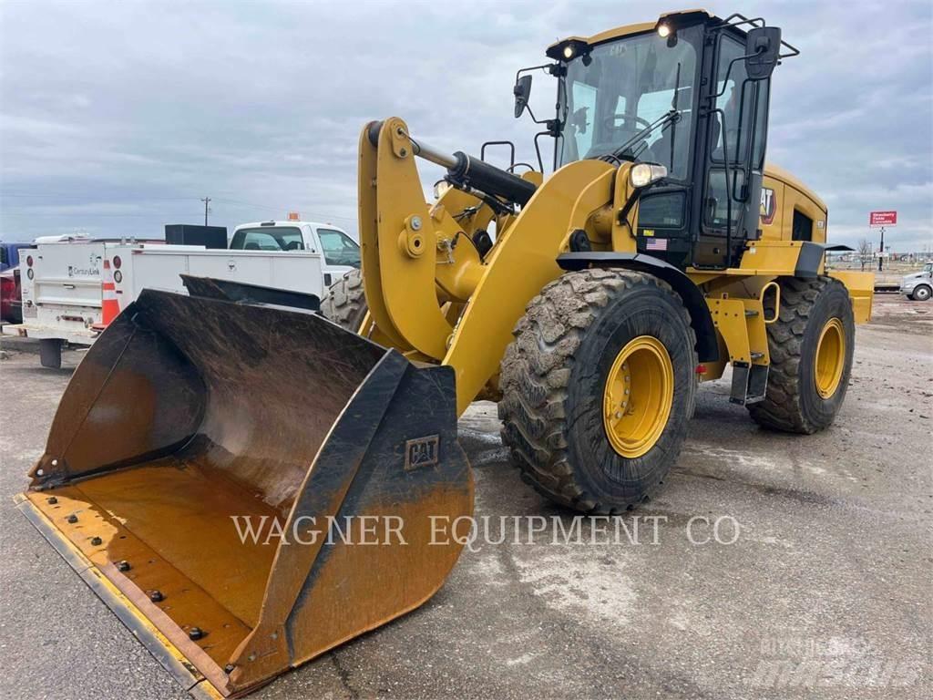 CAT 93814 Kolesni nakladalci