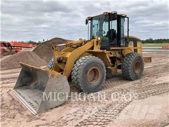 CAT 938G Kolesni nakladalci