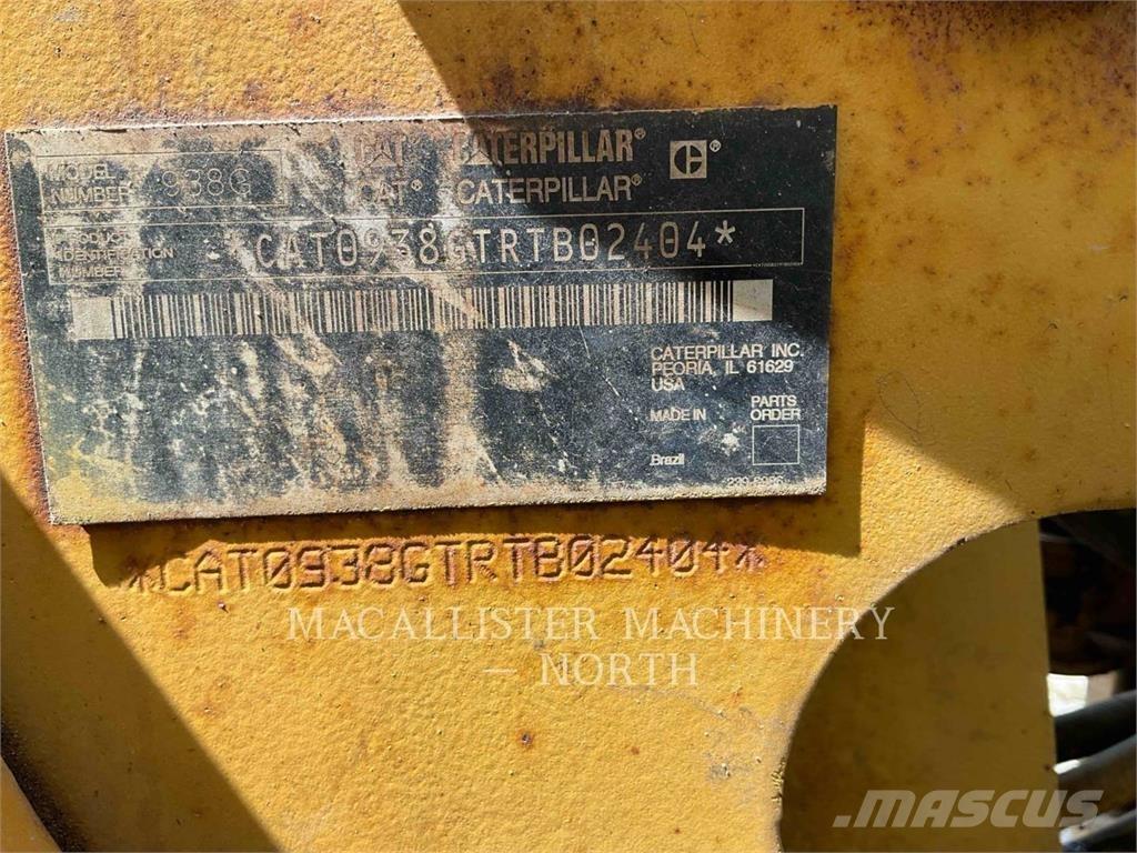 CAT 938G Kolesni nakladalci