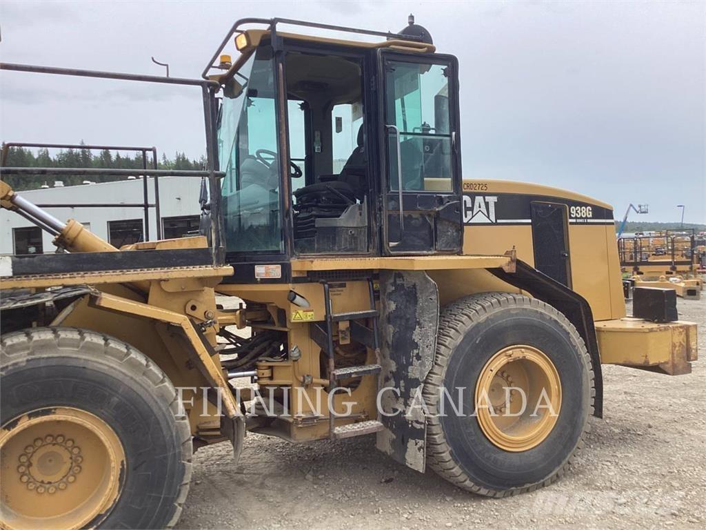 CAT 938G Kolesni nakladalci