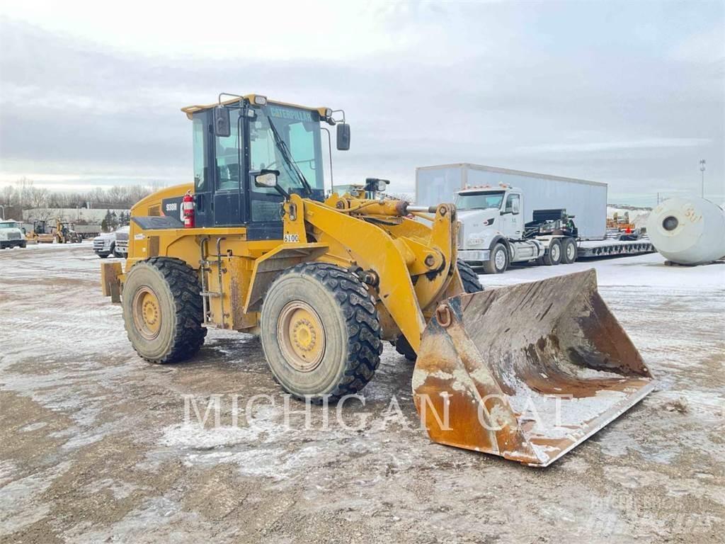 CAT 938H Kolesni nakladalci