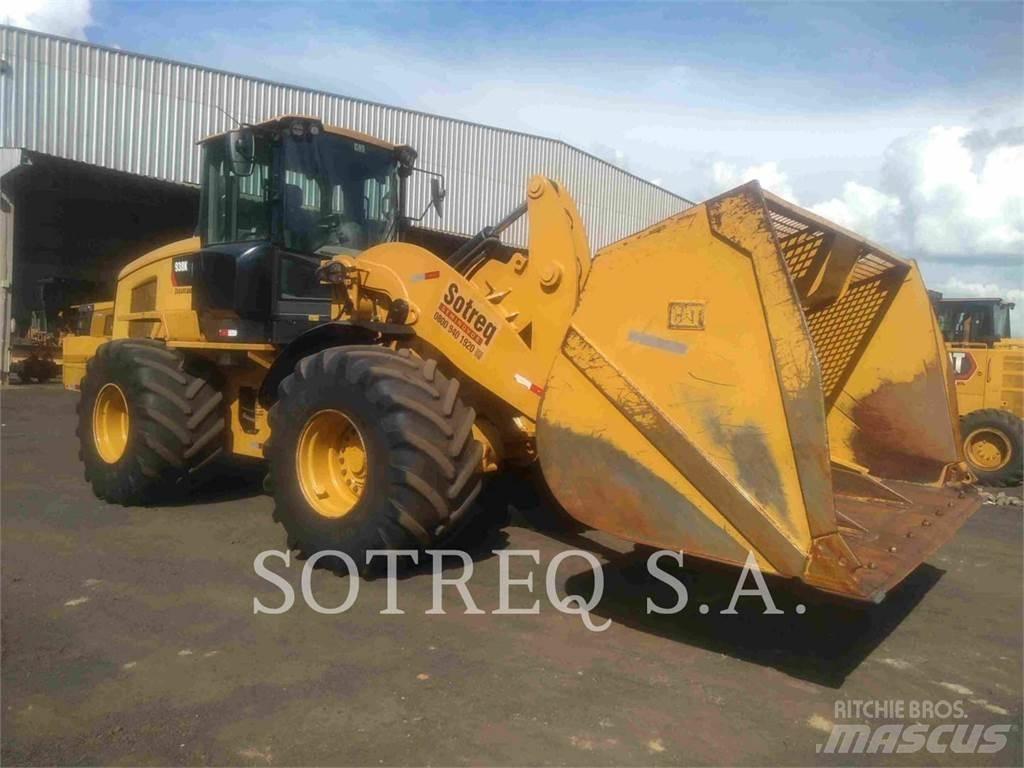 CAT 938K Kolesni nakladalci