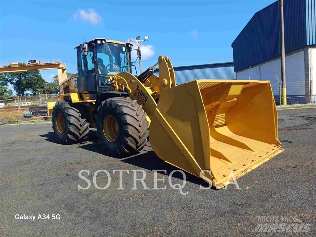 CAT 938K Kolesni nakladalci
