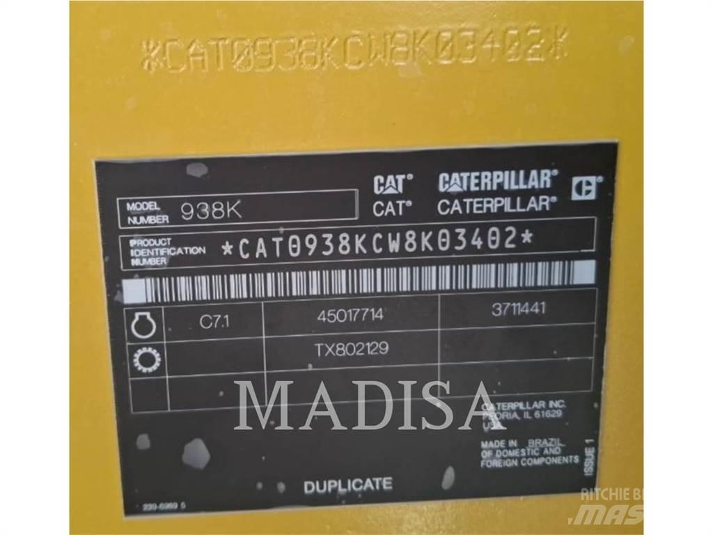 CAT 938K Kolesni nakladalci