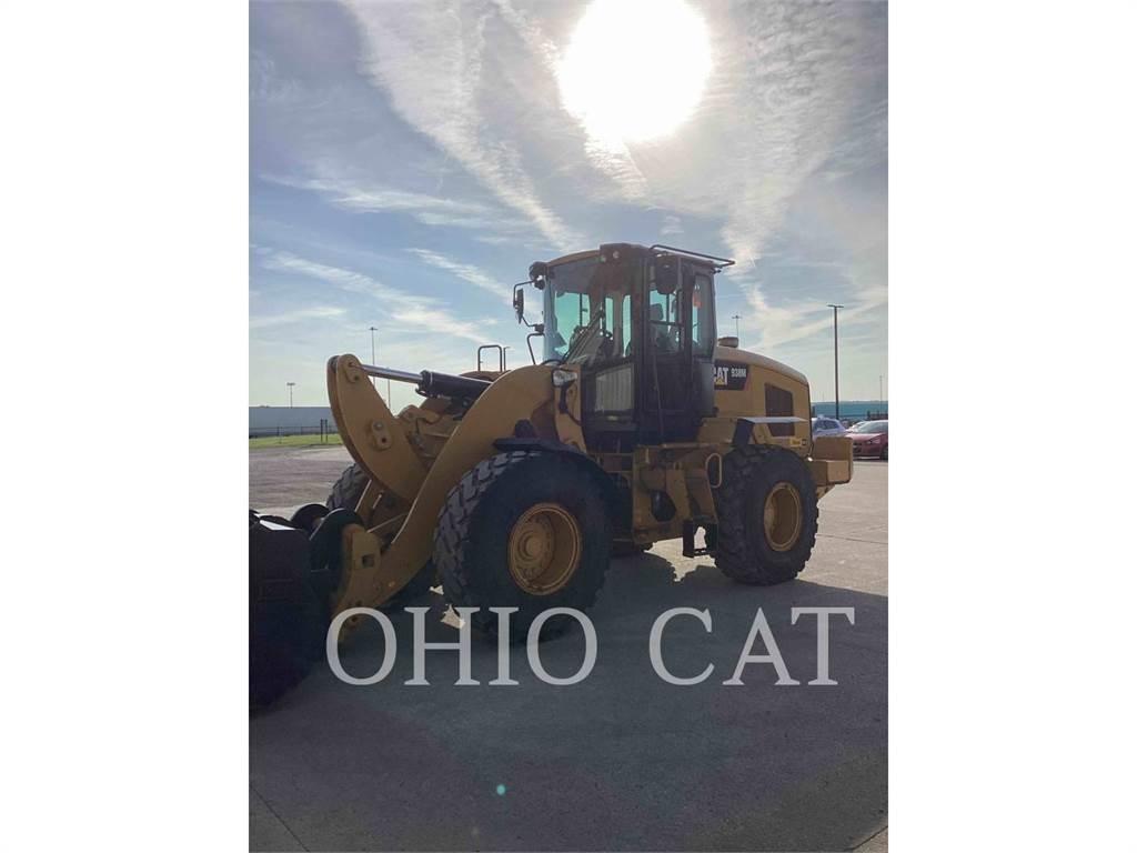 CAT 938M Kolesni nakladalci