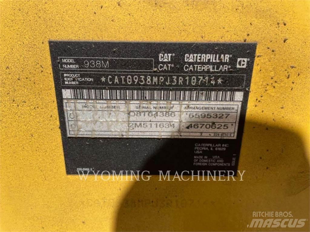 CAT 938M Kolesni nakladalci