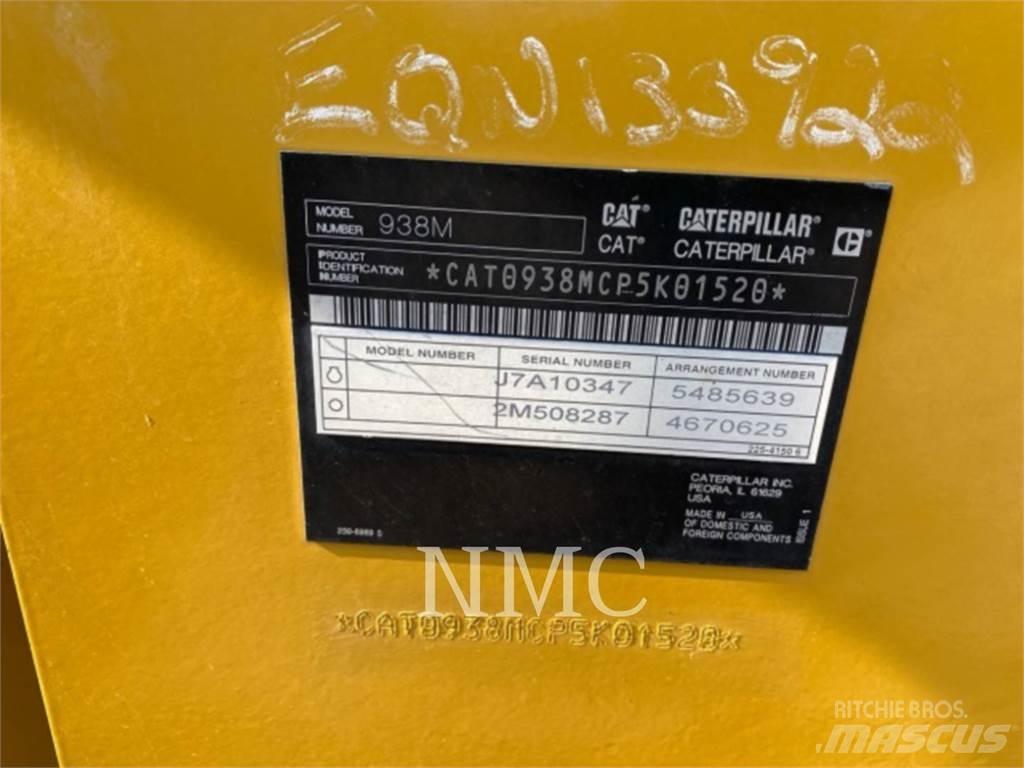 CAT 938M Kolesni nakladalci