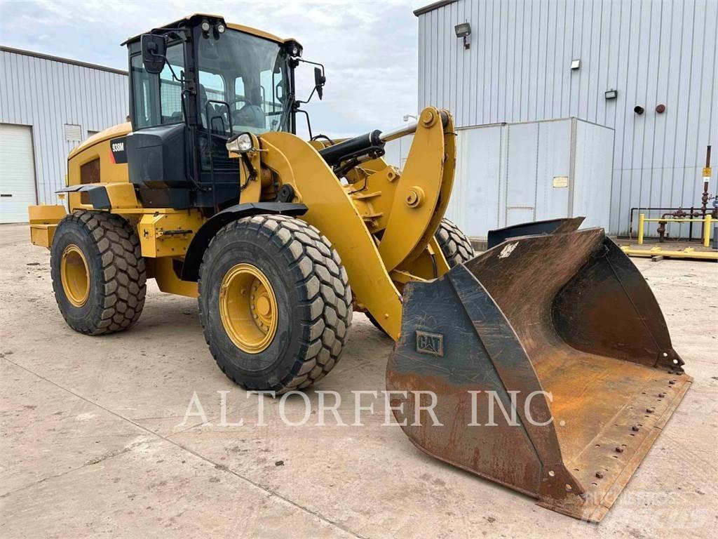 CAT 938M Kolesni nakladalci