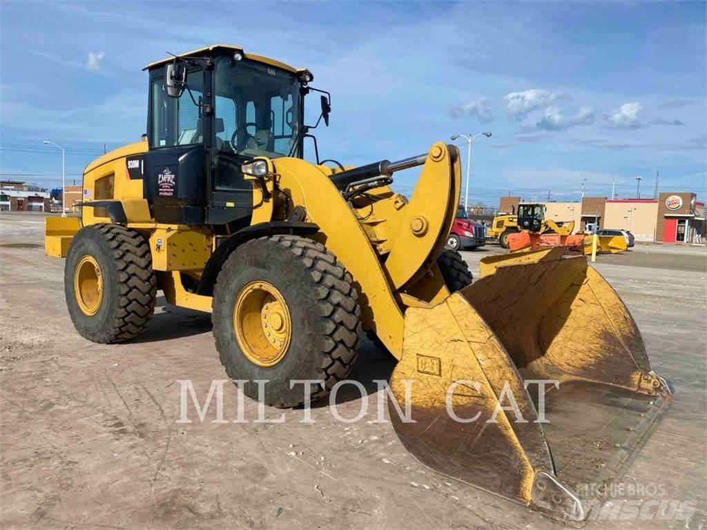 CAT 938M Kolesni nakladalci