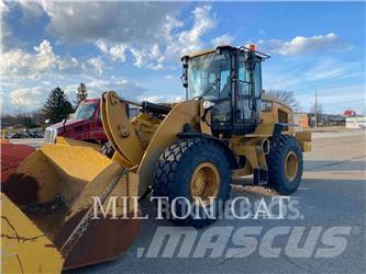 CAT 938M Kolesni nakladalci