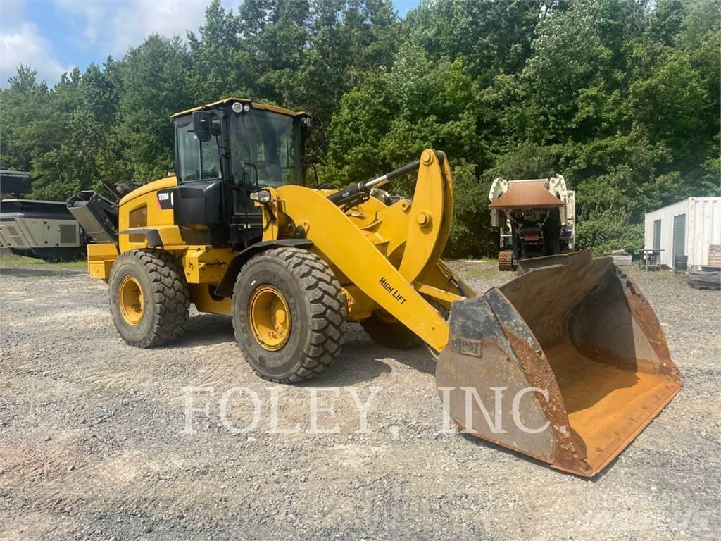 CAT 938M Kolesni nakladalci
