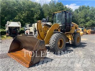 CAT 938M Kolesni nakladalci